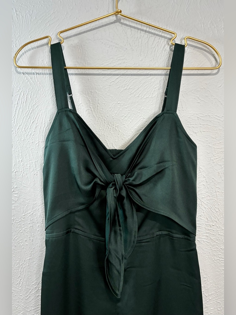 Abercrombie and Fitch Women’s Green Tie-Front Jumpsuit